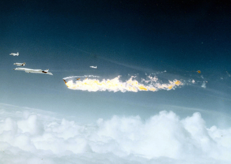 Illustration for article titled This may be the coolest, most futuristic bomber ever built